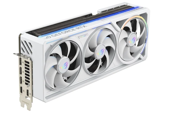 华硕发布白色版RTX 50系列显卡 精致美学与极致性能的完美结合